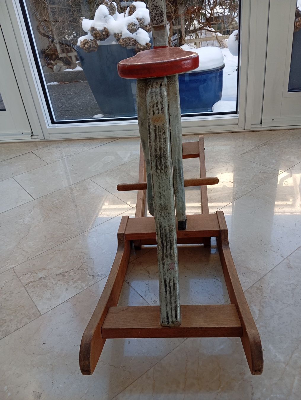 Altre altalene da giardino: Antikes Schaukelpferd aus Holz – Usato da Oberägeri venduto da baerghuus 5