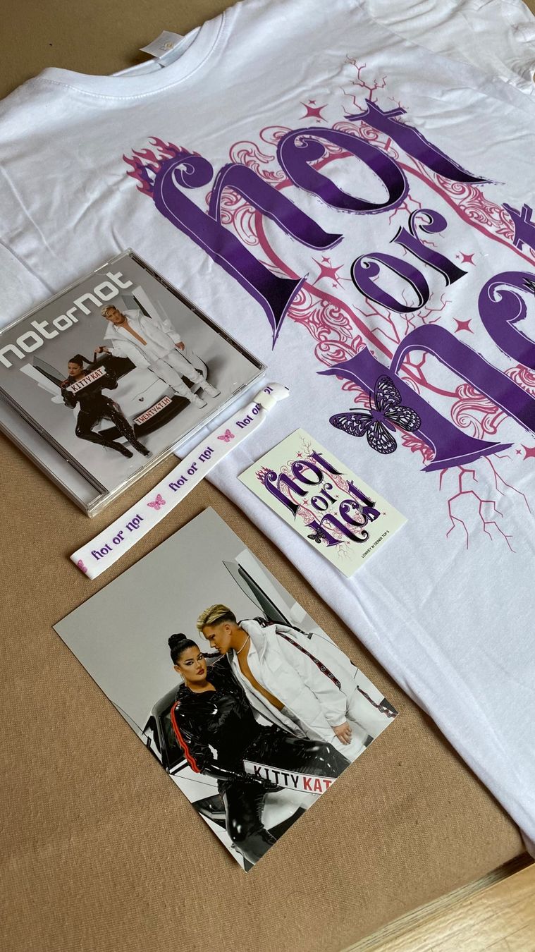 CDs: Single Bundle twenty4tim hot or not, asuverkauft CD – Neu und originalverpackt aus Hochwald von _biene_ 1