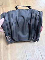 Kulturtasche / Kosmetiktasche zum Aufhängen – schwarz