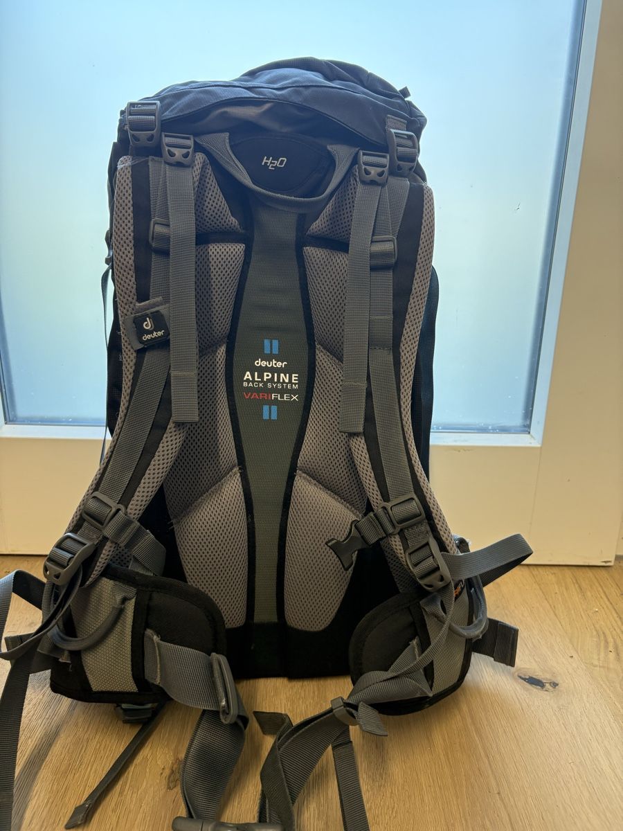 Deuter Rucksäcke: Kaum gebrauchter Deuter Guide 30+ Rucksack Alpine  – Gebraucht aus Heiligenschwendi von phi_wts8 1