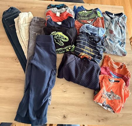 Kleiderpaket Junge Grösse 104