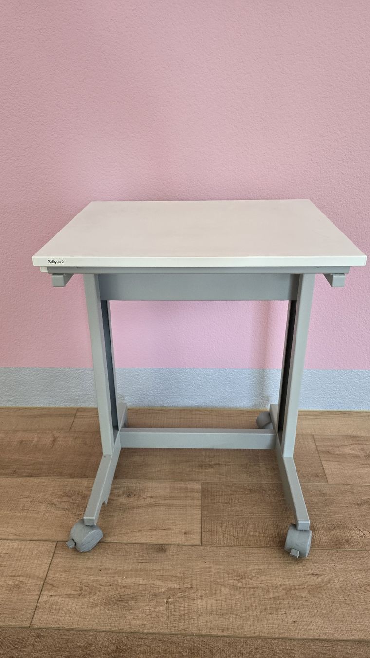 Scrivanie: Kleiner Computertisch – Usato da Maur venduto da mue_7cvc