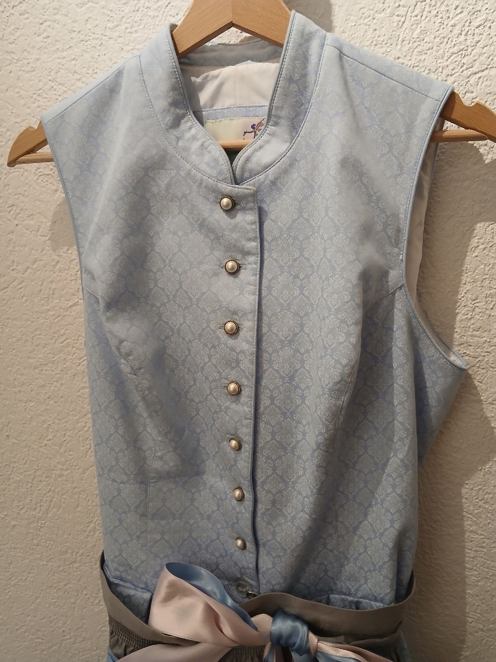 Robes: Edles Dirndl – Neuf (Voir description) à Turgi par alenki 1