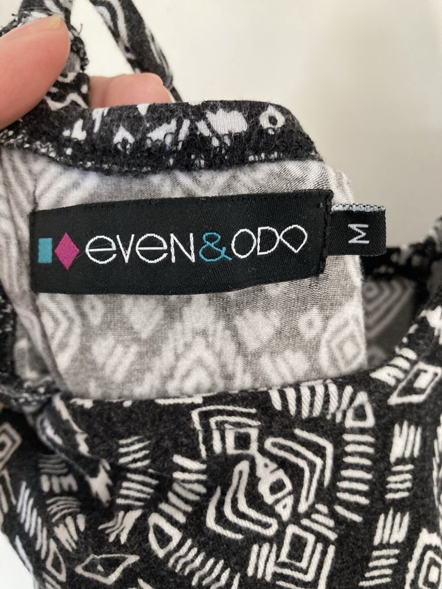Vestiti: Sommerkleid von Even&Odd, Grösse M – Nuovo (secondo la descrizione) da Bäretswil venduto da Ki-Ja-S 2