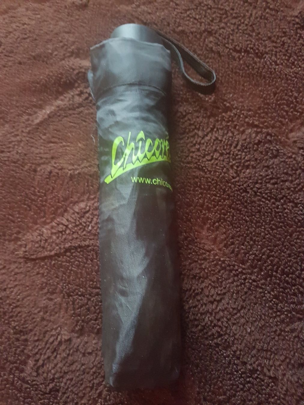 Ombrelli: Parapluie pliable avec sa housse marque Chicorée – Usato da Villiers venduto da san_jn5w 1