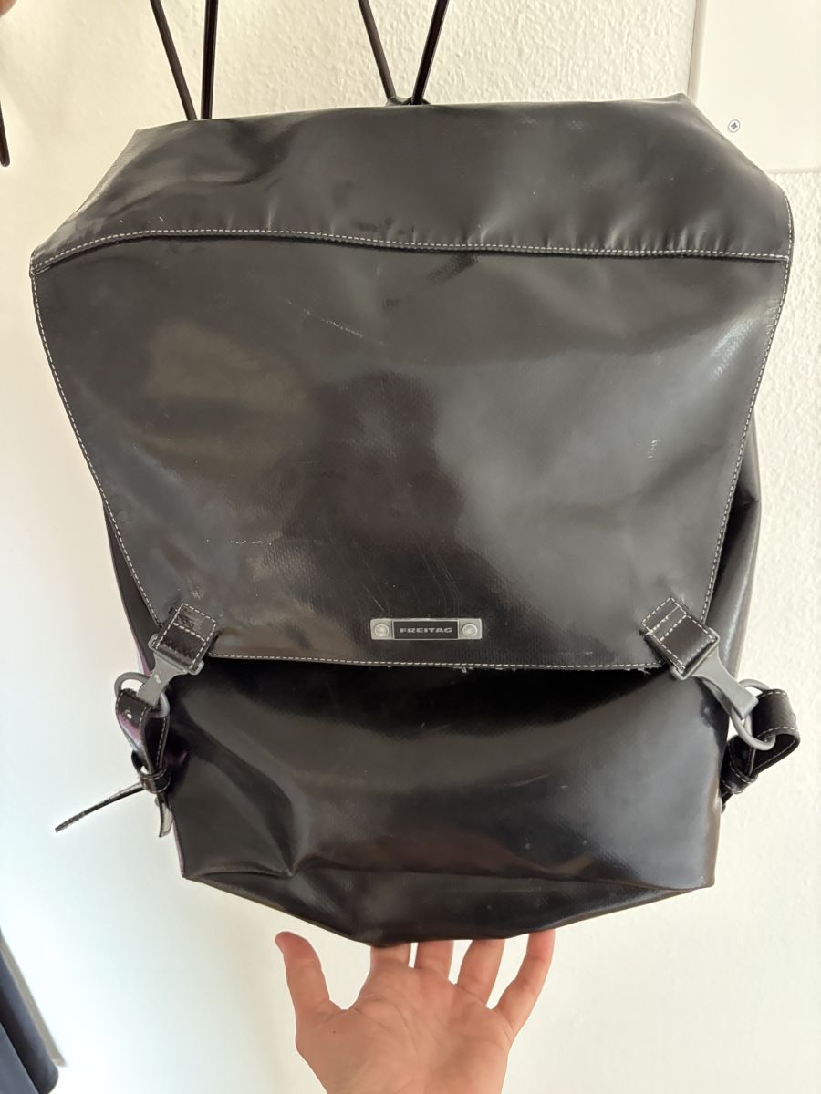 Freitag Zaini: FREITAG R522 TSCHINGEL Reference – All Black – Usato da Zürich venduto da kim_lz9w 1