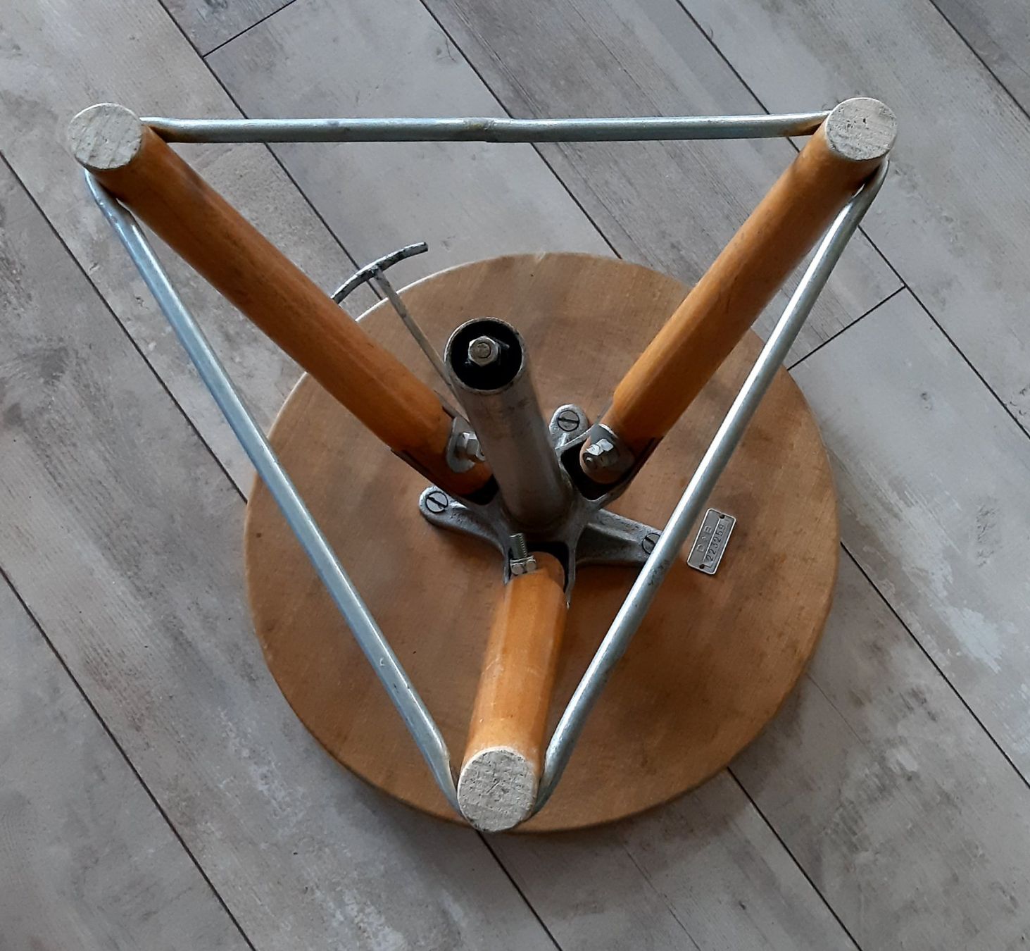 Sgabelli: Werkstatt Hocker  -  vintage  -  retro  -  Designklassiker – Usato da Tagelswangen venduto da BrigittaC01 4