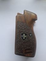 Nussbaum Griffschalen für die Sig P210 