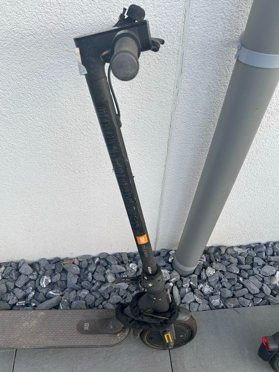 Xiaomi Kickboard: E-scooter Xiaomi – Gebraucht aus Zuchwil von Beppe_25.3 1