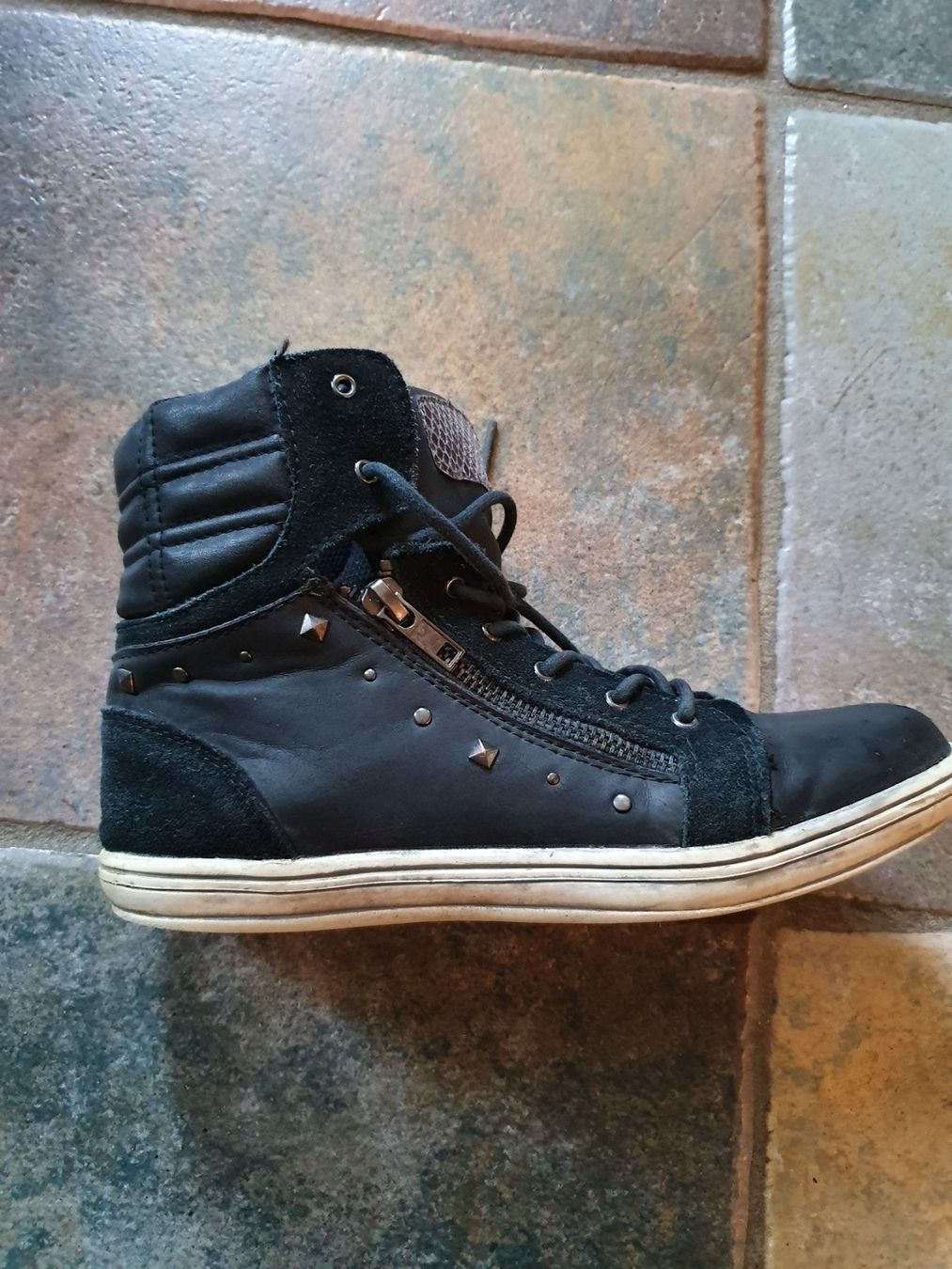 Schuhe für Mädchen: Schuhe für Mädchen Echtleder Gr. 35 – Gebraucht aus Staffelbach von anit77 1
