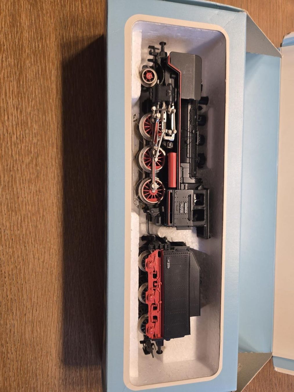 Märklin Modellbausätze & Standmodelle: Märklin H0 3003 Dampflokomotive – Gebraucht aus Bubendorf von N4nd0