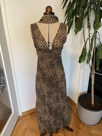 Leopard dress with neck scarf set