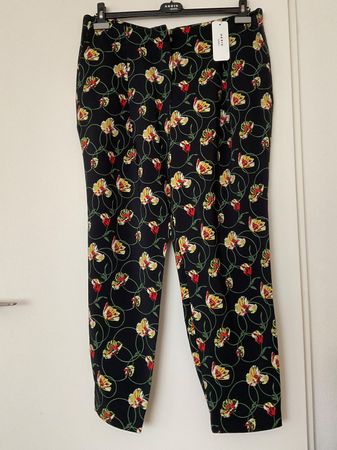 AKRIS Punto Hose Gr 44 schwarz NEU mit Etikette NP 599