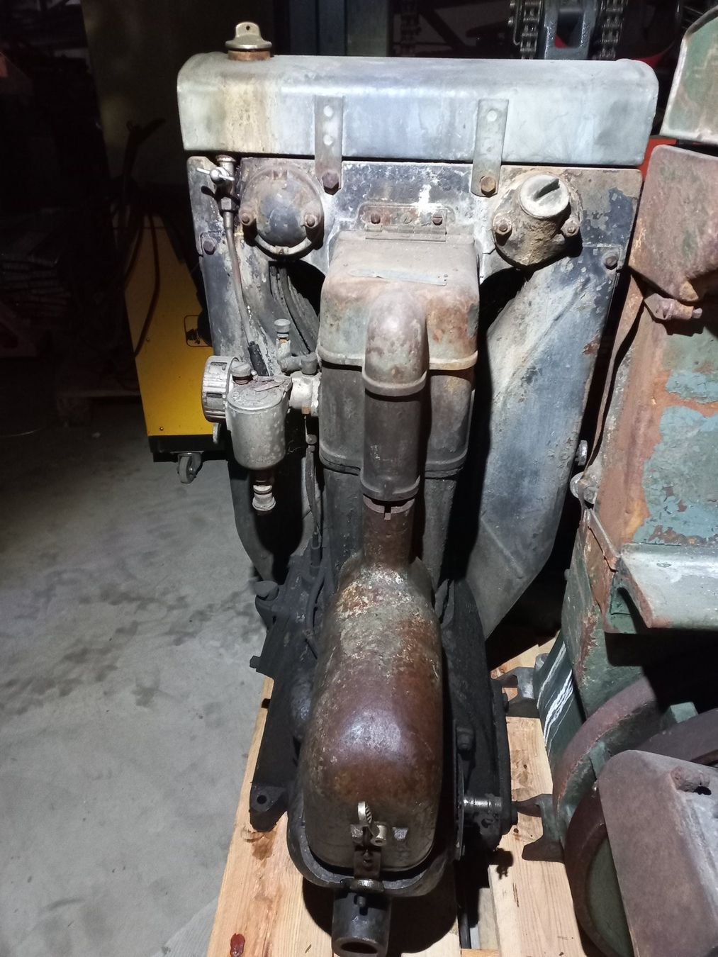 Motori: Oldtimer Stationärmotor Bernard Conord W2 Stationär - Motor – Usato da Dulliken venduto da Classiclerch4657