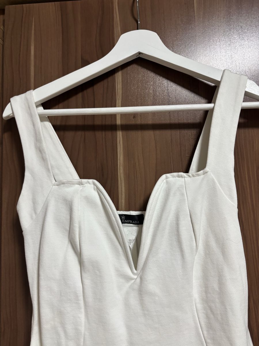 Robes: Kleid EMPRADA weiss Grösse M – D'occasion à Arbon par Viktoriaa 1
