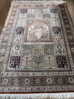 Der Extrem feine (1.2 Mio Knoten) QOM Ghom Seidenteppich