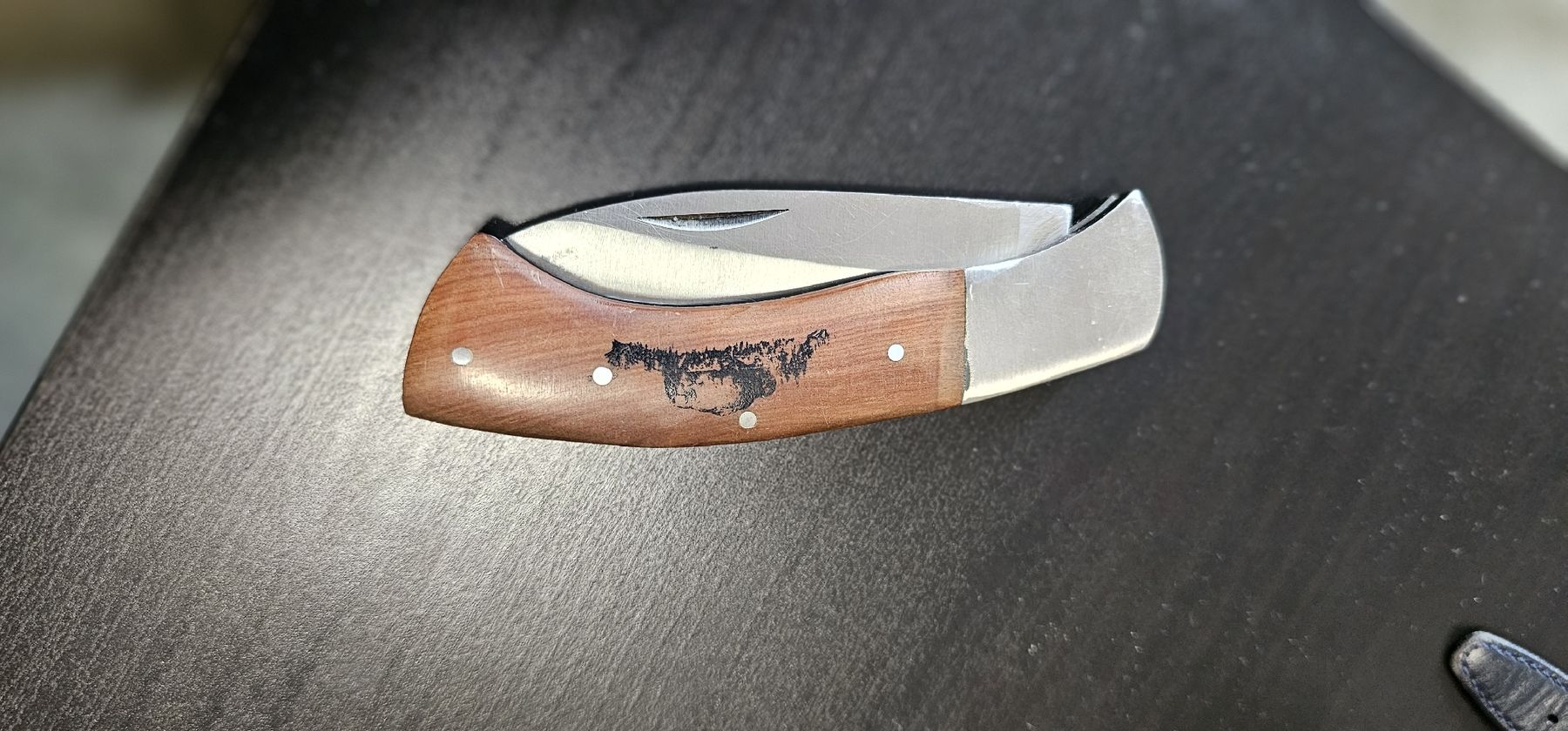 Accessori: coteau montagne – Usato da Lausanne venduto da Delaquinta88