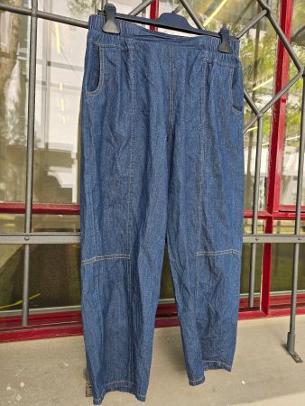 Kleidung: DEHA Sommerhose Denimoptik (M)
