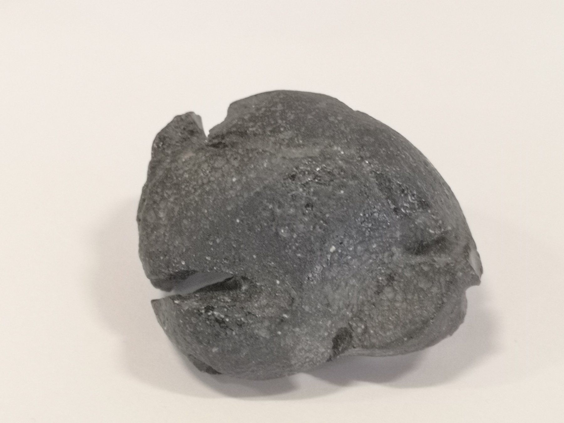 Minerali & Pietre curative: Tektit Indochinit Einschlag Meteorit 75g Meteoriteneinschlag – Usato da Kloten venduto da Euroasia 4
