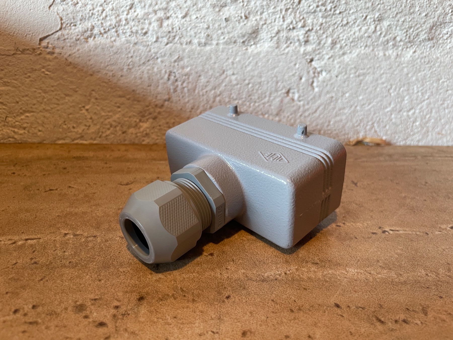 Spine: ILME Stecker 16Pol – Usato da Ehrendingen venduto da Cyrilf99 1