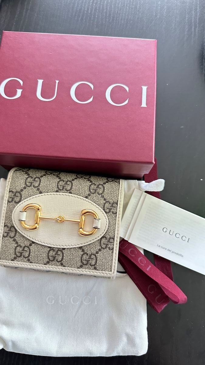 Gucci Portamonete: GUCCI Wallet – Usato da Reinach AG venduto da Meeill
