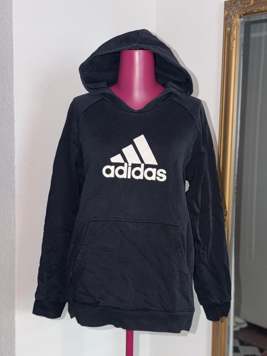 Adidas Maglioni & Felpe: Adidas Hoodie – Usato da Niederuzwil venduto da Lisascloset