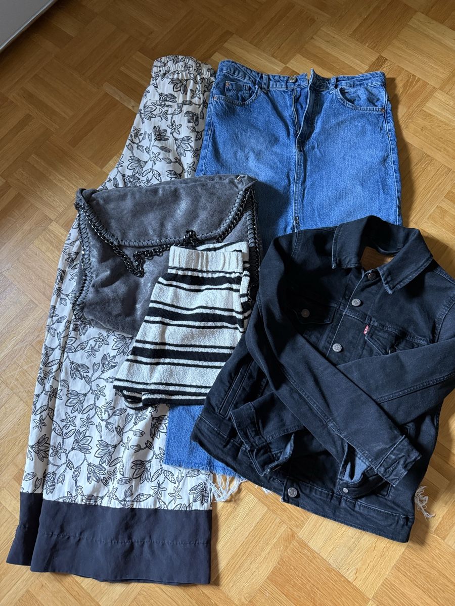 Lotti di vestiti: Kleiderpaket – Usato da Oberglatt ZH venduto da sam_vs55 1