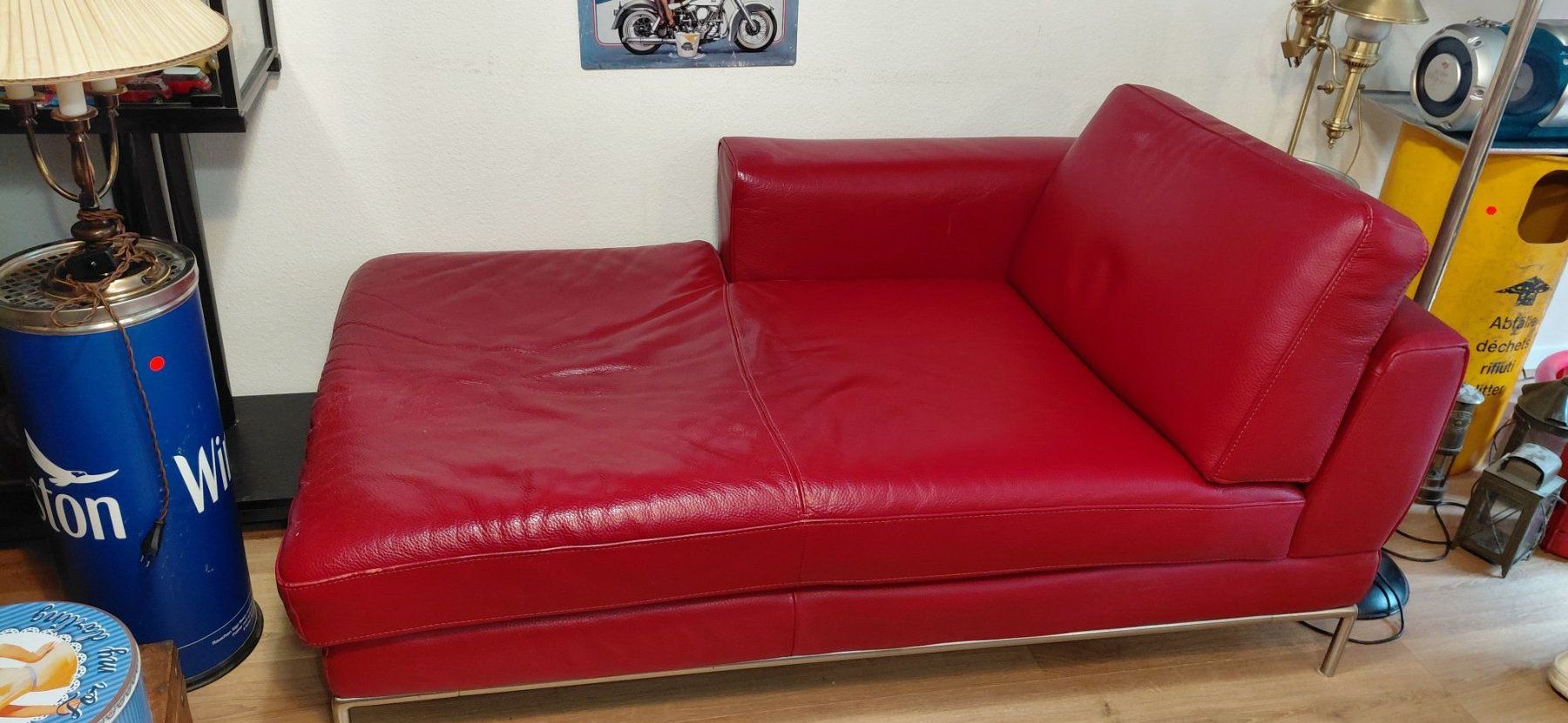 Ikea Sedie a sdraio: Rotes Leder Chaiselongue Loungesessel – Usato da Adliswil venduto da bet_h6bv