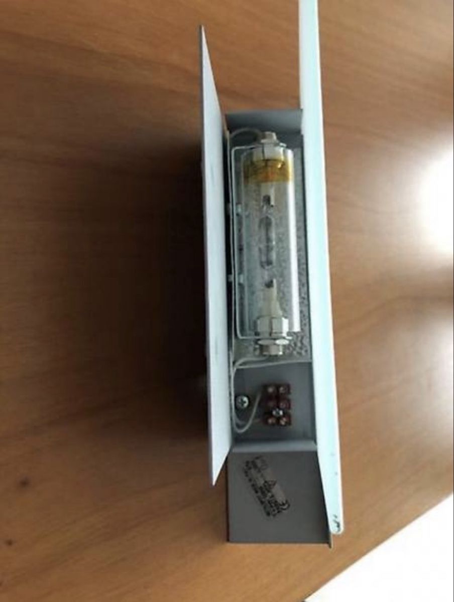 Lampade: Lampada da parete alogena – Nuovo e nell'imballaggio originale da Breganzona venduto da Patrizia-S 2