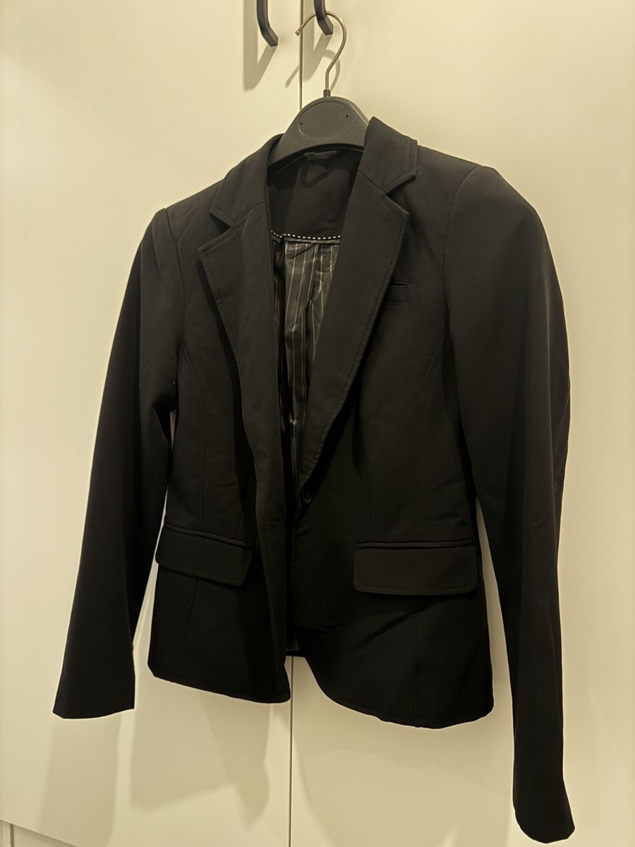 Giacche: Blazer schwarz – Usato da Regensdorf venduto da angie2810 1