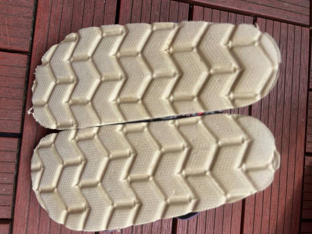 Scarpe per ragazzi: Sandales t.28 – Usato da Ecublens VD venduto da Arieller 1