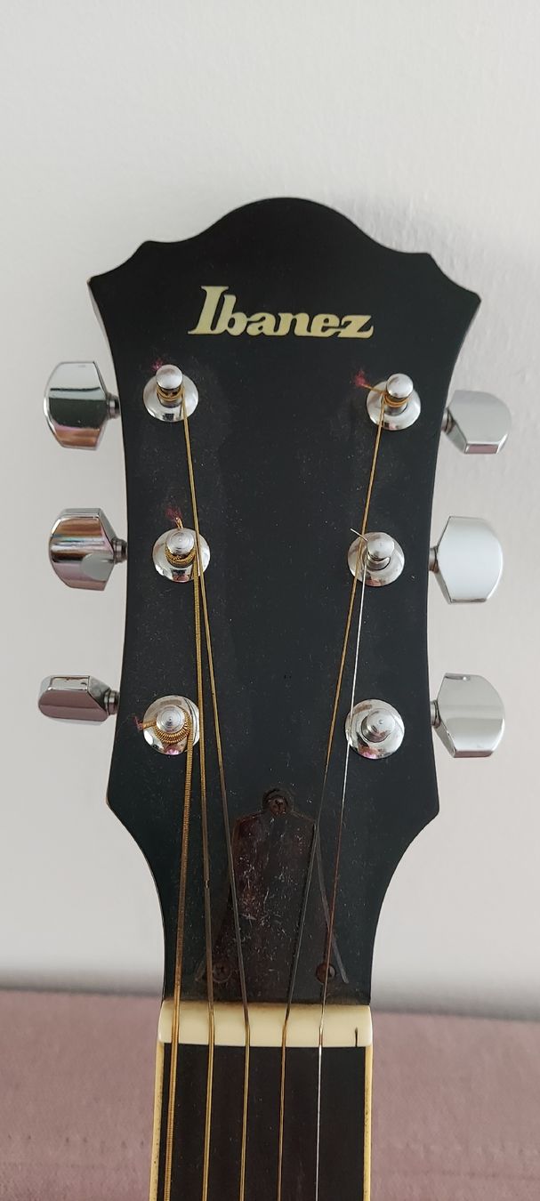 Ibanez Strumenti musicali: Ibanez Akustische Westerngitarre – Usato da Allenwinden venduto da Jojoly 2