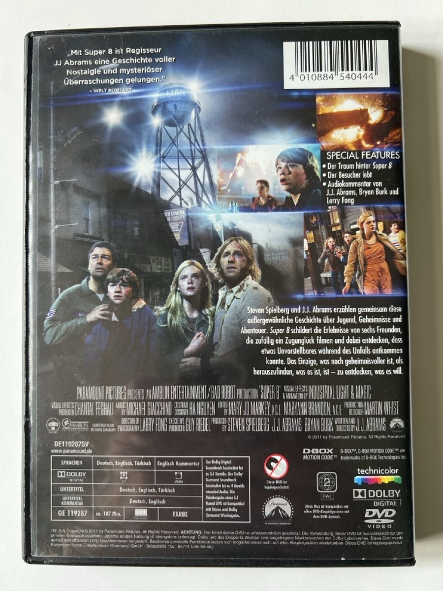 Tous les DVDs: Super 8 Spielberg Abrams  – D'occasion à Luzern par nochnichtaltpapier 1