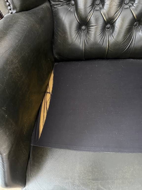 Poltrone: Antiker Ledersessel – Usato da Wil SG venduto da mir_x2d2 2
