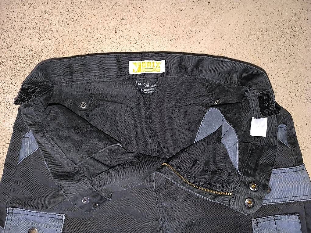 Pantaloni: Orix® Arbeitsshorts Gr. 40 – Usato da Wädenswil venduto da Cpaco 2