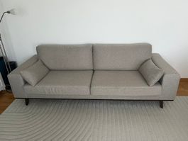 Modernes hochwertiges Sofa