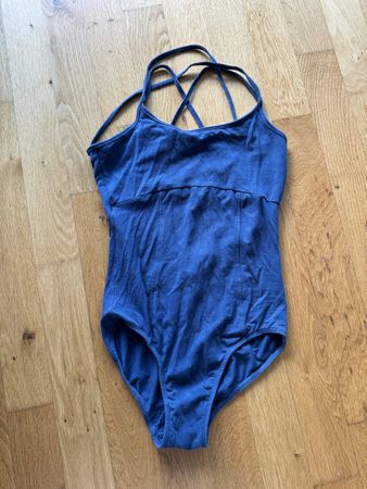 Body Grösse XS, criss-cross Träger von Mandala Yogawear