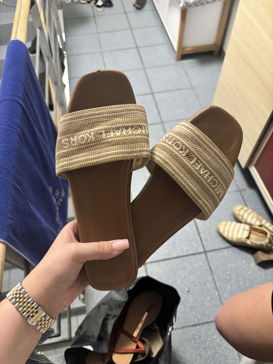 Michael Kors Scarpe da donna: Michael Kors Sandalen – Usato da Adliswil venduto da lia_f7dp 1