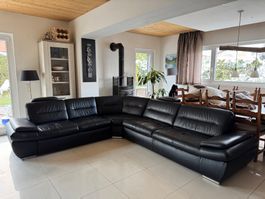 Schwarzes Ecksofa aus Leder, Top Zustand, muss raus!