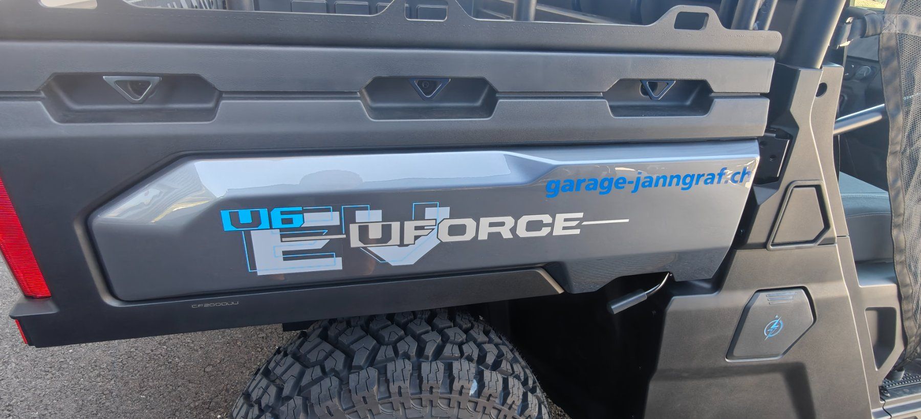 Cf Moto ATVs / Quads: CFMOTO UFORCE EV Elektro – Neu (gemäss Beschreibung) aus Trimmis von 0004 3