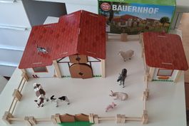 Holz Bauernhof  mit Figuren