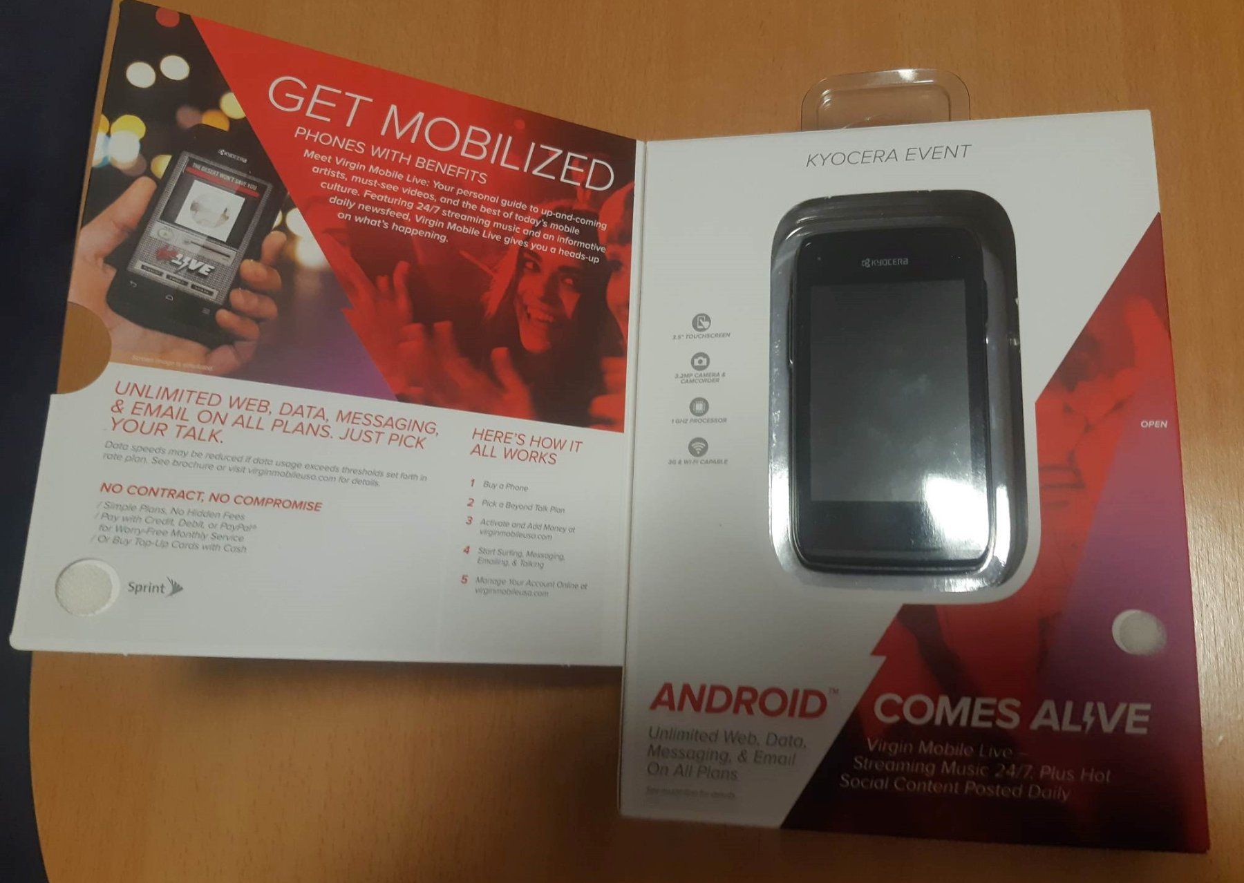 Telefoni cellulari / Smartphones: Handy Virgin Mobile Live – Nuovo e nell'imballaggio originale da Dulliken venduto da Airliner2 3
