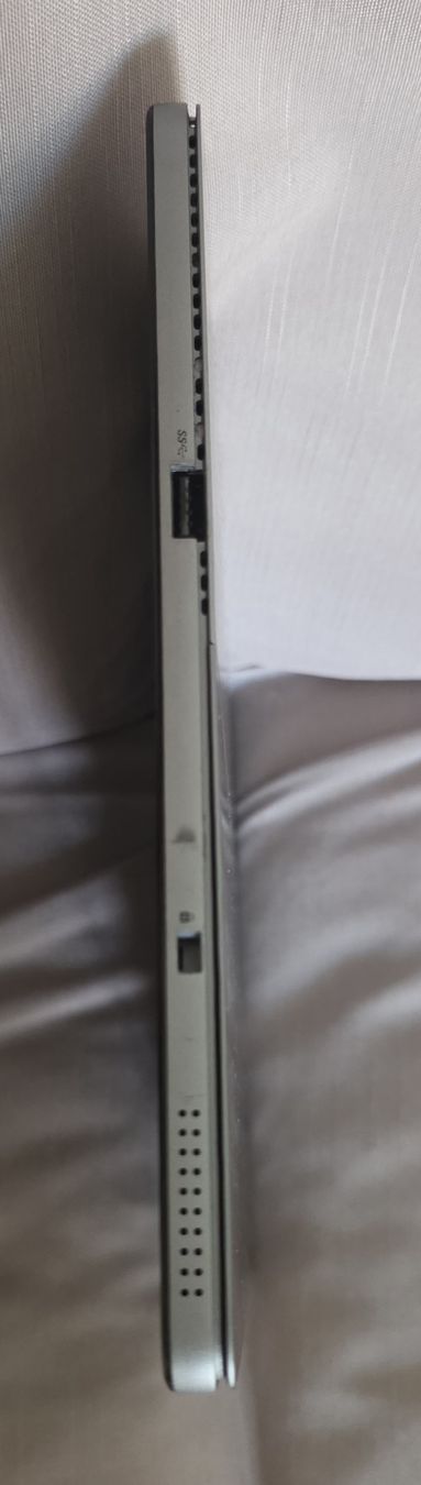 Dell Notebook: Dell Latitude 7200 2 in 1 Touchscreen / SIM Slot – Usato da Kägiswil venduto da Garfield56 4