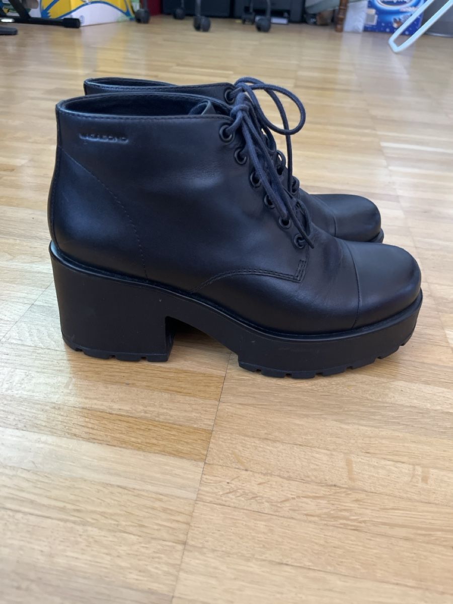 Vagabond Scarpe da donna: Vagabond Stiefeletten gr.38 – Usato da Fribourg venduto da nja_5hrh 1