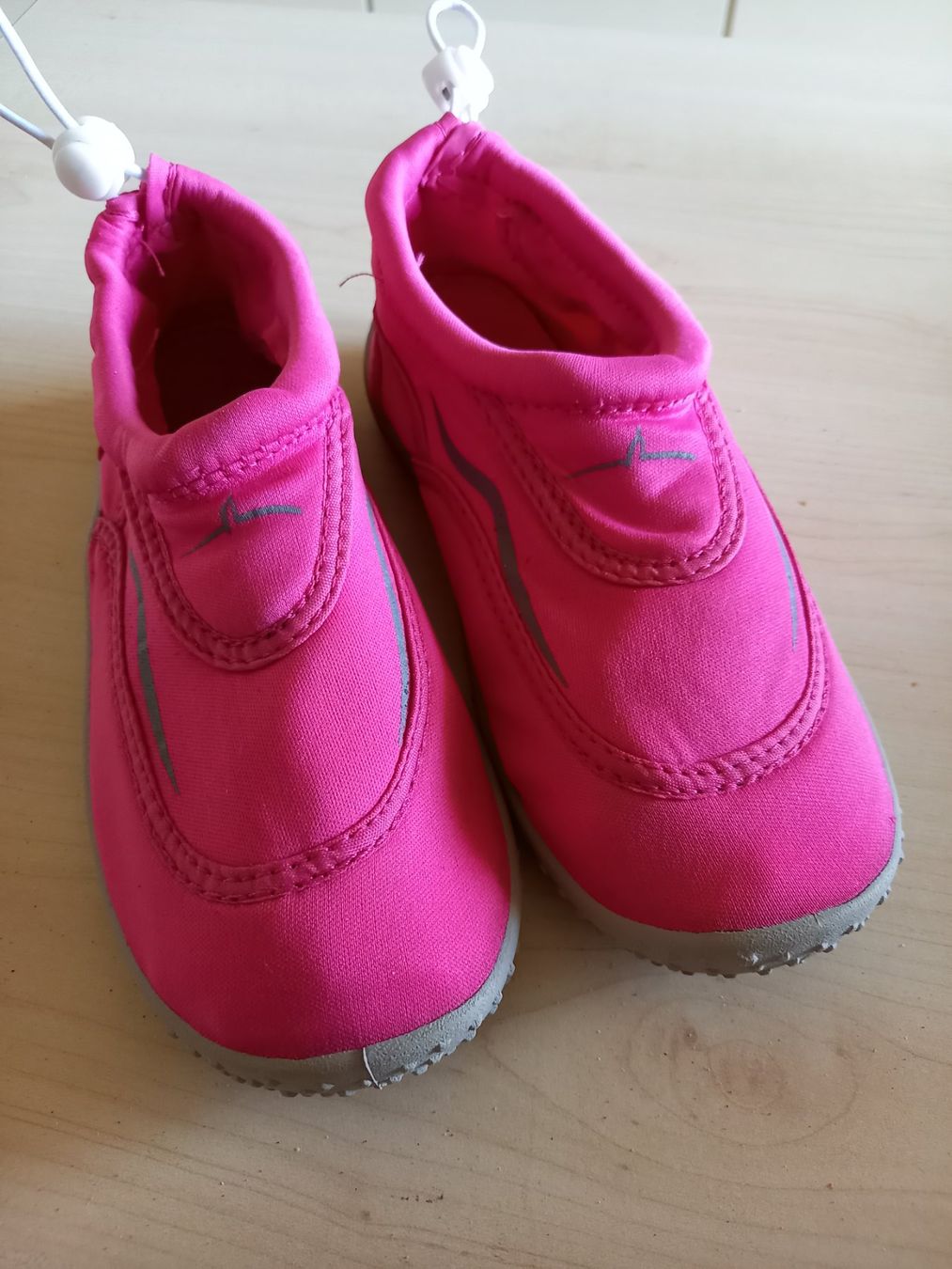 Scarpe per ragazze: Mädchen Freizeitsschuhe/ Ballerina Gr 32 – Nuovo (secondo la descrizione) da Möhlin venduto da Simba4871 1