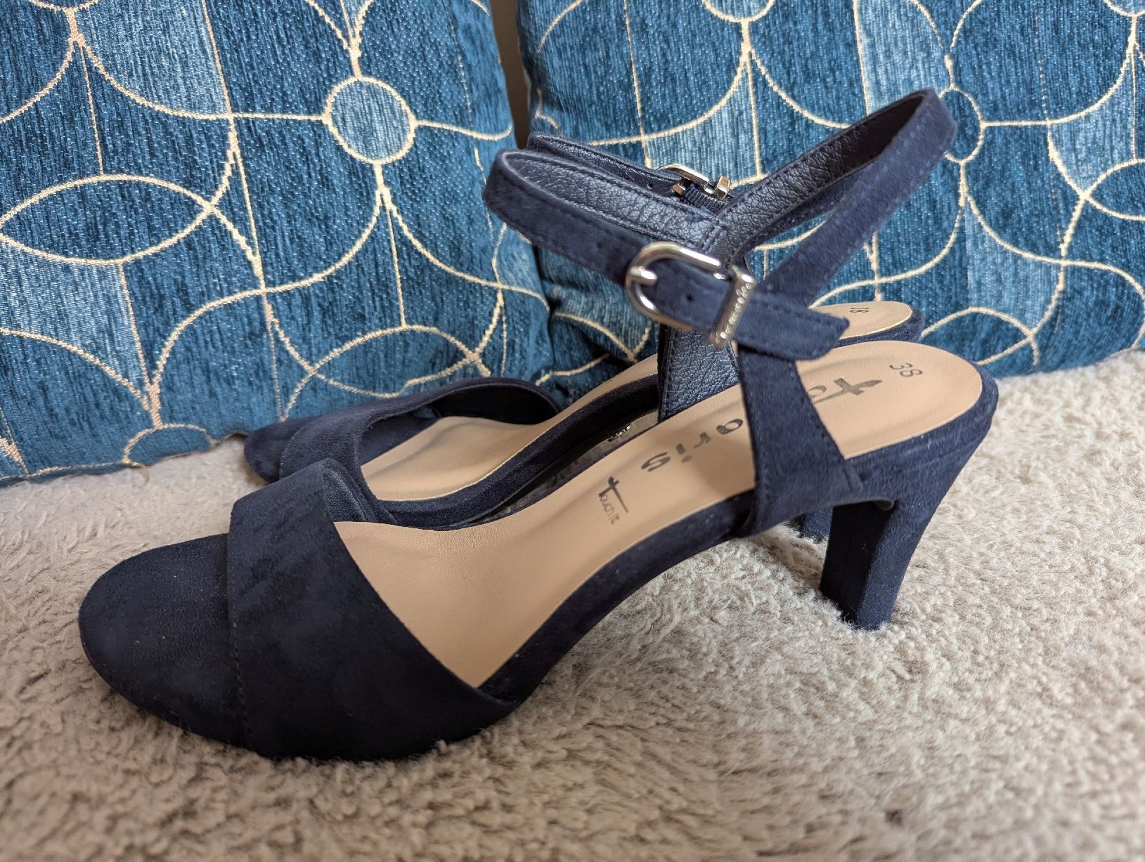 Tamaris Scarpe da donna: sandales tamaris 38 – Nuovo (secondo la descrizione) da Montreux venduto da dem_gyt9