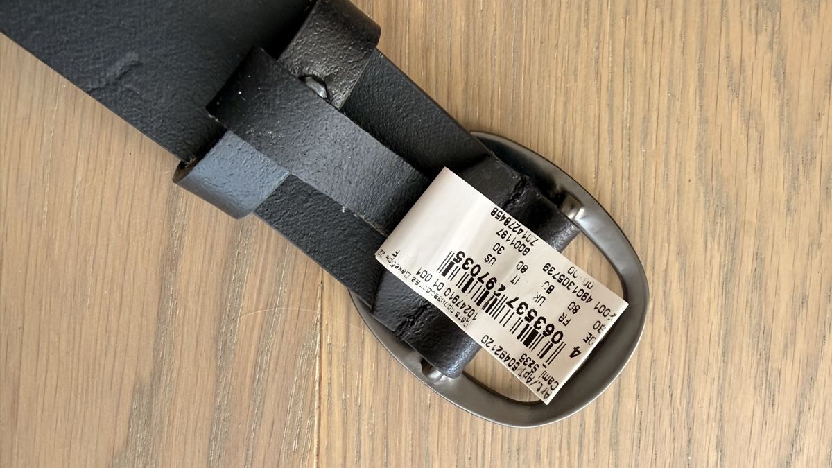 Hugo Boss Cinture: Hugo Boss black leather belt size 80 – Nuovo (secondo la descrizione) da Zürich venduto da pat_zbj7 3