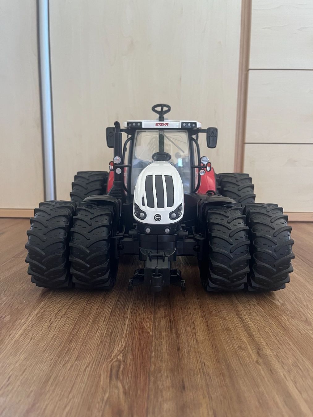 Bruder Giocattoli: Bruder Traktor Steyr – Usato da Sempach Station venduto da brausechopf 9