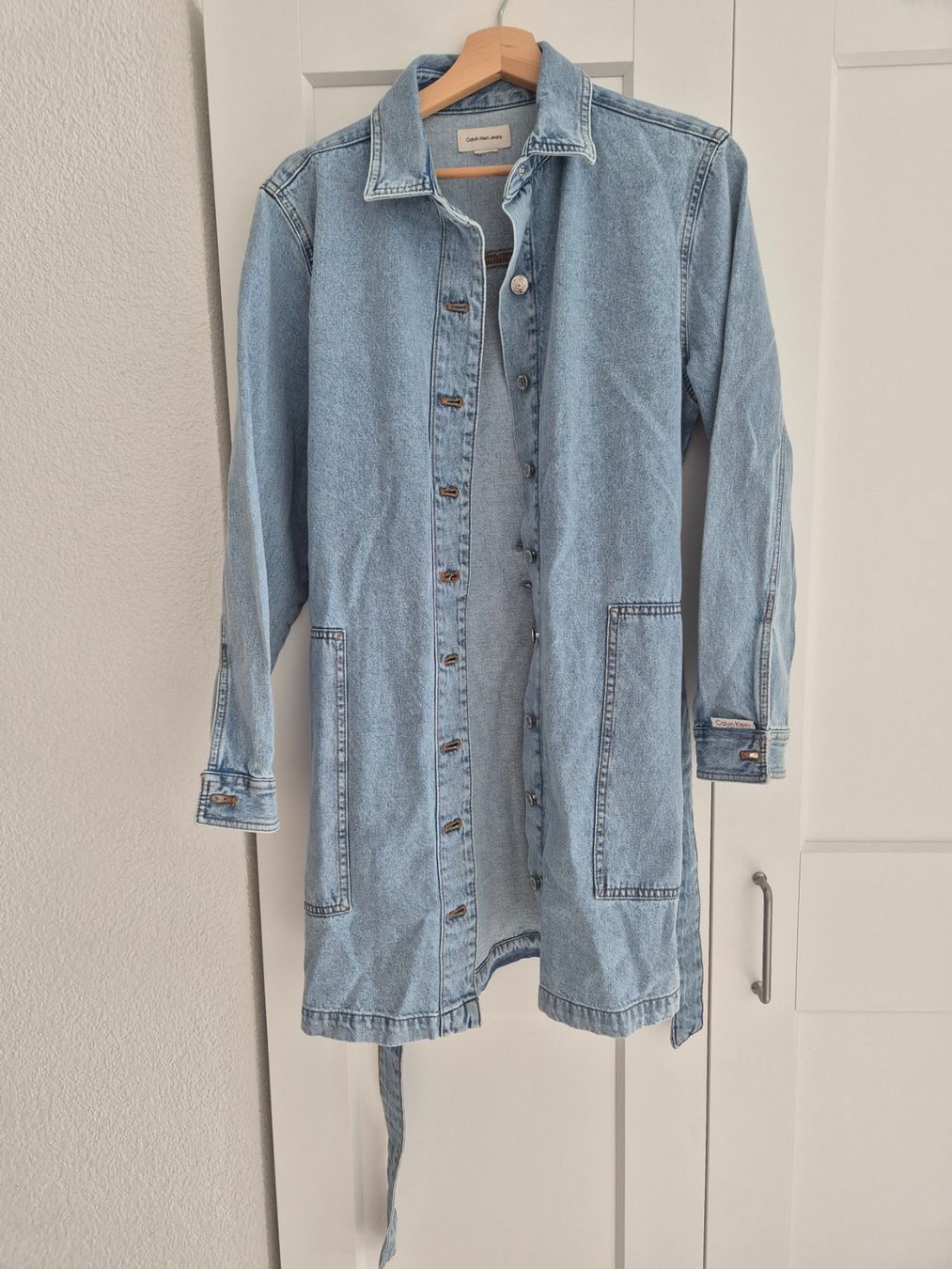 Calvin Klein Kleider: CALVIN KLEIN Jeanskleid – Neu (gemäss Beschreibung) aus Niederhelfenschwil von usa001