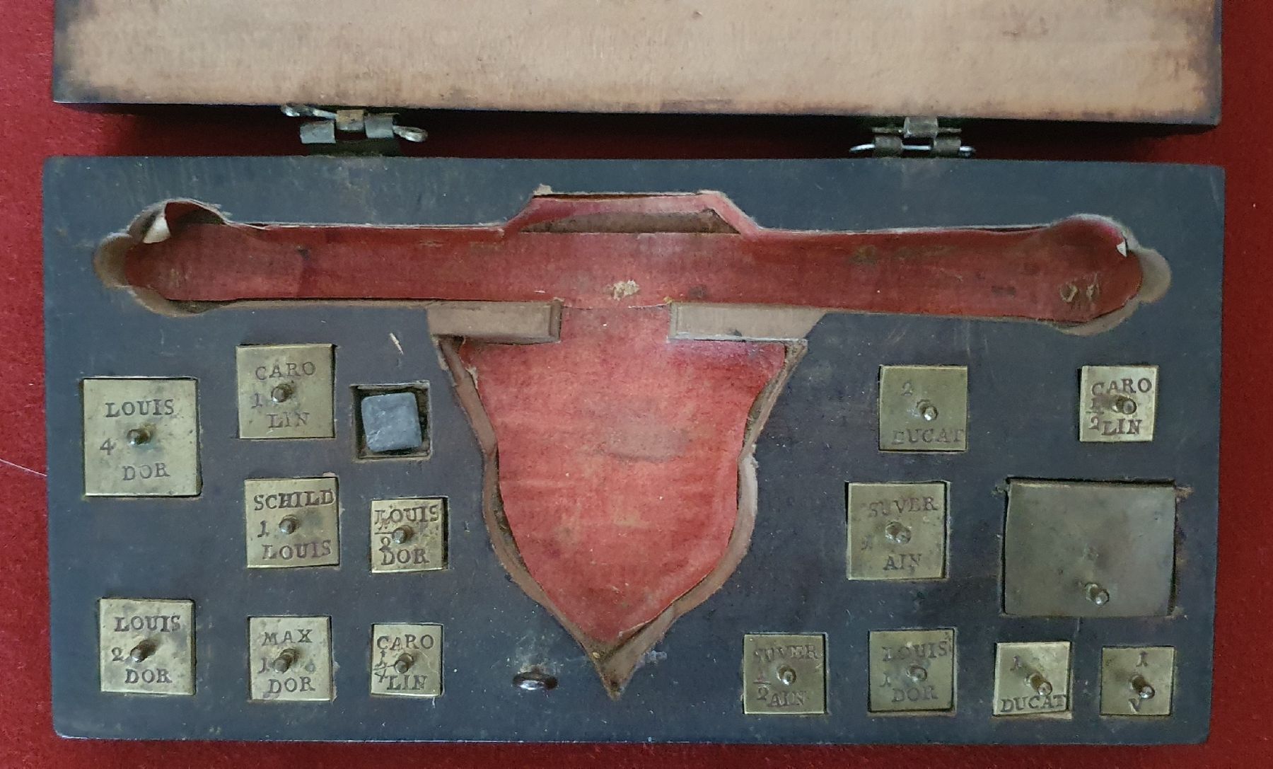Bilance e pesi: antike Münzwaage um 1780 – Usato da Kreuzlingen venduto da Rschweiz1 7